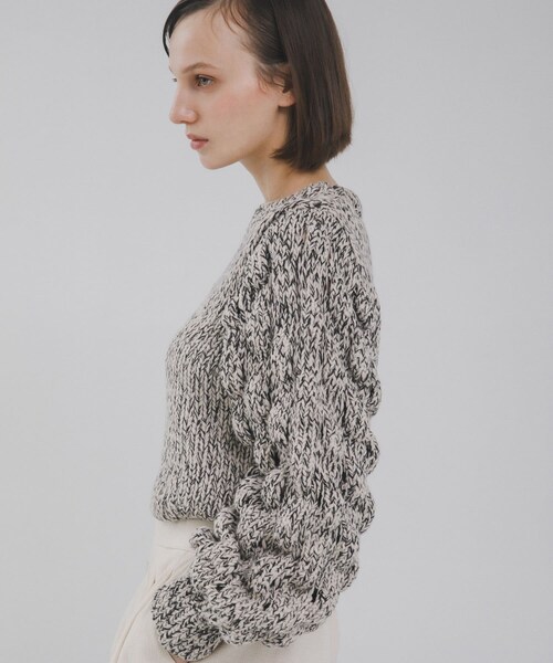LAATO（ラート）の「lantern long sleeve knit（ニット/セーター・レディース・インク/クリーム・Free）」の6枚目の写真