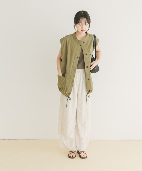 ITEMS URBANRESEARCH（アイテムズ アーバンリサーチ）の「ミリタリージレ（テーラードジャケット・レディース・KHK/BLK・FREE）」の16枚目の写真