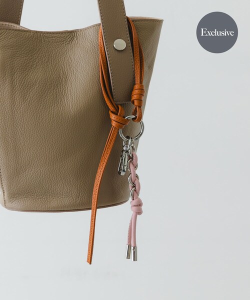 RODE SKO（ロデスコ）の「『別注』BEAURE×RODESKO　レザーチャーム（キーホルダー・レディース・BEIGE/CAMEL/BLACK・one）」の3枚目の写真