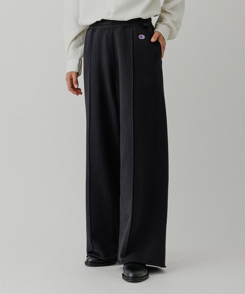 ADAM ET ROPE'（アダムエロペ）の「《別注》【Champion/チャンピオン】WIDE SWEAT PANTS（その他パンツ・メンズ・ブラック/グレー/ライトグレー・L/M/S/XL）」の14枚目の写真