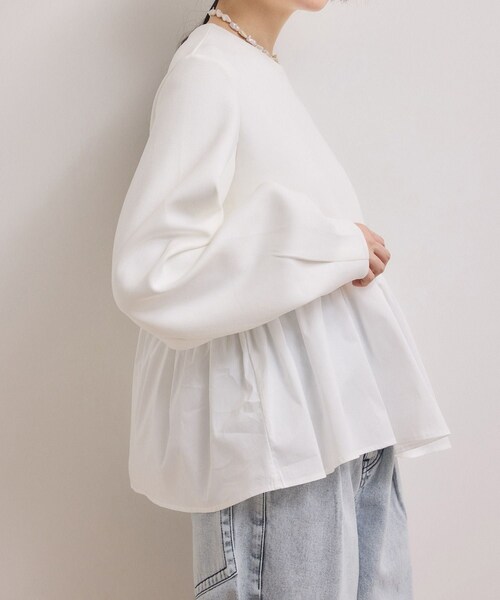 ADAM ET ROPE'(アダムエロペ)の「【WEB限定】ペプラムコンビプルオーバー(Tシャツ/カットソー・レディース・ブラック/ホワイト/キャメル・F)」の18枚目の写真