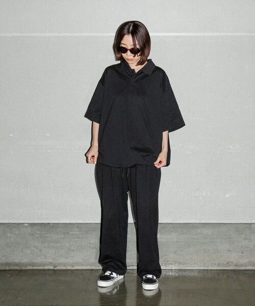 URBAN RESEARCH(アーバンリサーチ)の「Wide Dad SHADE TECH ポロシャツ(ポロシャツ・メンズ・D.NAVY・1/2)」の3枚目の写真