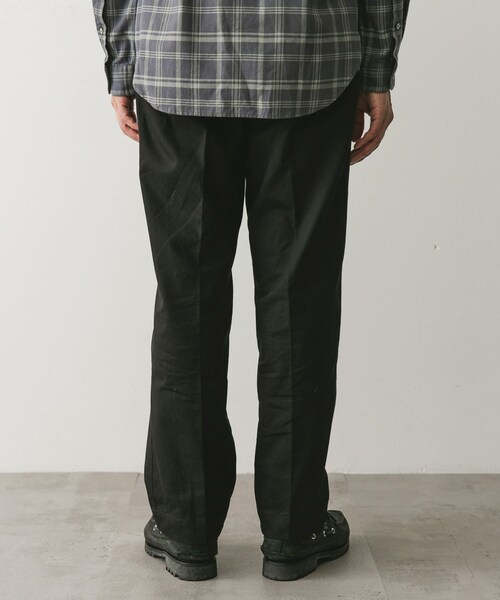 URBAN RESEARCH DOORS(アーバンリサーチドアーズ)の「M-52 チノトラウザー(チノパンツ・メンズ・BEIGE/BLACK・M/L)」の13枚目の写真