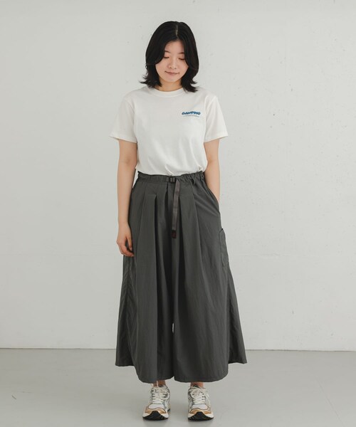 EKAL（エカル）の「製品染GAWPINGロゴTシャツ（Tシャツ/カットソー・レディース・オフ/ピンク/グラファイト・one）」の9枚目の写真