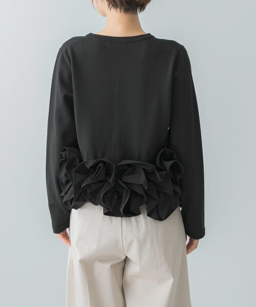 URBAN RESEARCH ROSSO（アーバンリサーチロッソ）の「Mewl　ペタルフリルカーディガン（カーディガン/ボレロ・レディース・WHITE/BLACK・Free）」の7枚目の写真