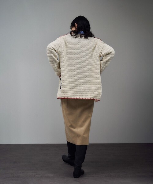 ADAM ET ROPE'（アダムエロペ）の「【J'aDoRe・店舗限定】【MAISON EENK（メゾン インク）】ニットカーディガン（ニット/セーター・レディース・オフホワイト・F）」の21枚目の写真