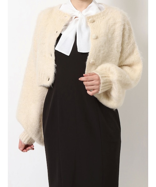 EATME（イートミー）の「ルーズショート丈カーディガン（カーディガン/ボレロ・レディース・アイボリー/グレー/ブラック・F）」の3枚目の写真