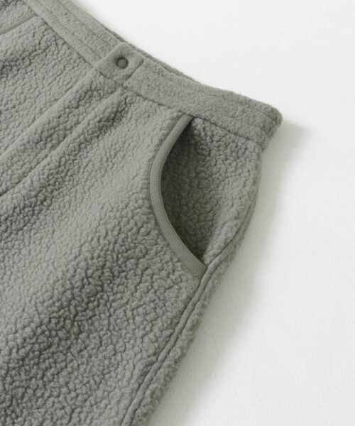 URBAN RESEARCH DOORS（アーバンリサーチドアーズ）の「『別注』Snow Peak Apparel×DOORS　ThermalBoa FleeceSkirt（スカート・レディース・グレー/ブラック・FREE）」の22枚目の写真