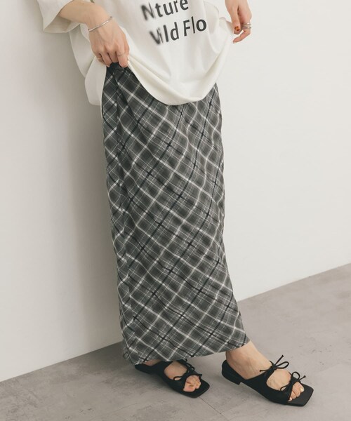 KBF（ケイビーエフ）の「シアーチェックIラインスカート（スカート・レディース・MOSS GRAY/BEIGE/BLUE・one）」の4枚目の写真