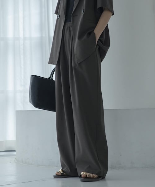 URBAN RESEARCH Sonny Label（アーバンリサーチサニーレーベル）の「ハイスペジャケットパンツセットアップ（セットアップ・レディース・オフ/チャコール・Free）」の16枚目の写真