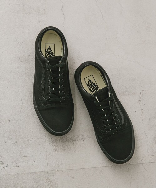 URBAN RESEARCH DOORS(アーバンリサーチドアーズ)の「VANS UA Old Skool(スニーカー・メンズ・BLK/BLK/BLK/WHT・8/8.5/9/9.5/10)」の4枚目の写真