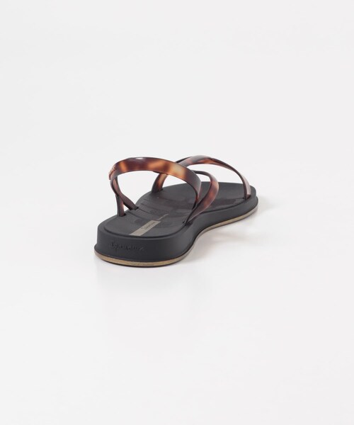 URBAN RESEARCH DOORS(アーバンリサーチドアーズ)の「Ipanema GLOW TRENDY SAND(サンダル・レディース・BLK/GLD/BRW/ORG・35/36/37)」の8枚目の写真
