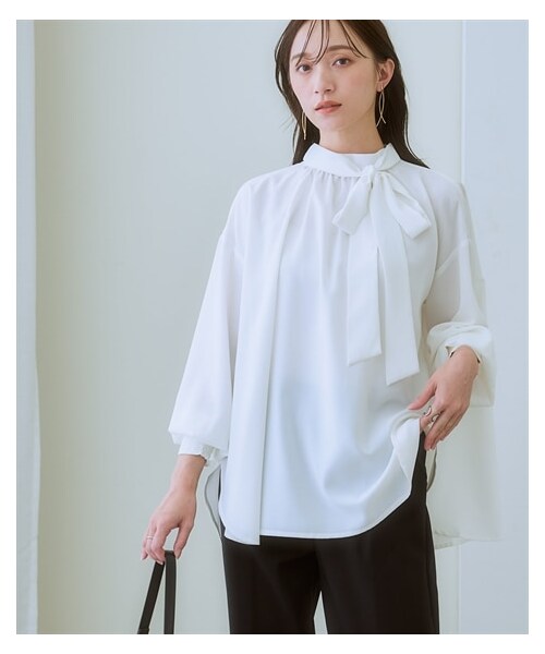 nissen（ニッセン）の「スタンドカラーリボンロング丈ブラウス（シャツ/ブラウス・レディース・ブルーライラック/ピンク/オフベージュ/黒/オフホワイト・S/M/L/LL/3L/4L/5L/6L）」の11枚目の写真