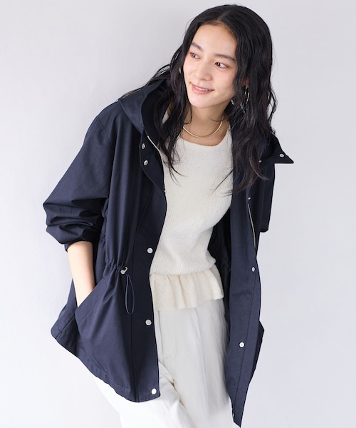 VIS（ビス）の「ウエストマークナイロンジャケット/スプリングマウンテンパーカー（ナイロンジャケット・レディース・オフホワイト/ベージュ/ネイビー/ピンク・F）」の5枚目の写真