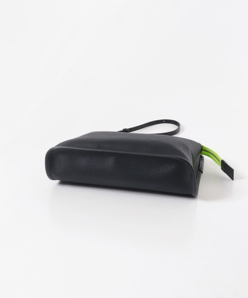 URBAN RESEARCH(アーバンリサーチ)の「PIENI MINI BRIEF(ショルダーバッグ・メンズ・BK×BLACK/BK×PINK/BK×GREEN・One)」の9枚目の写真