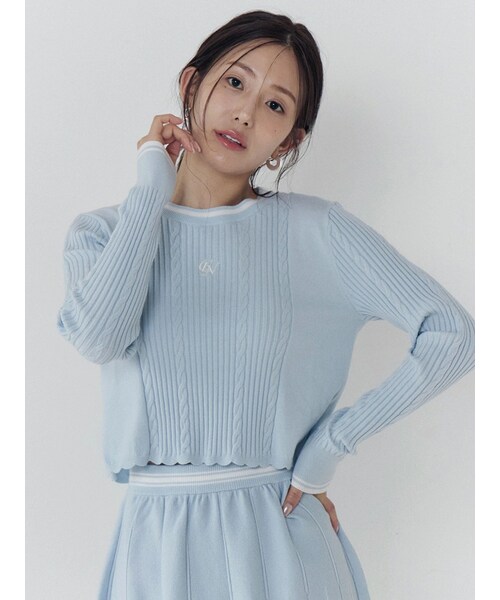 CALNAMUR（カルナムール）の「ケーブルMIXコンパクトニット（ニット/セーター・レディース・グレー/イエロー/ブルー/ネイビー・F）」の6枚目の写真