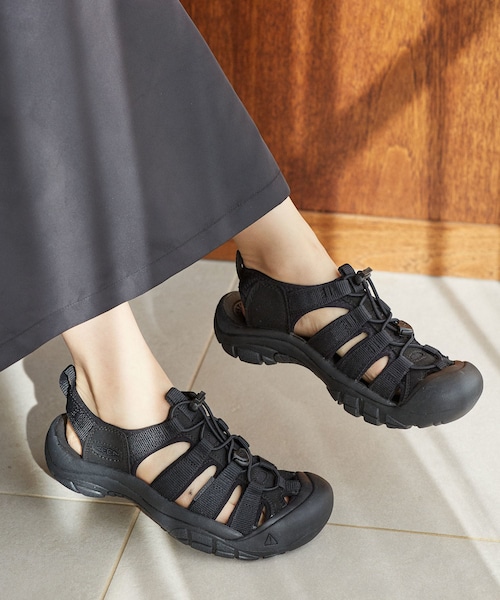 VIS（ビス）の「【KEEN】【水陸両用】NEWPORT H2【WEB限定】（サンダル・レディース・ブラック/ベージュ/ピンク・23.5/24.0/24.5）」の7枚目の写真