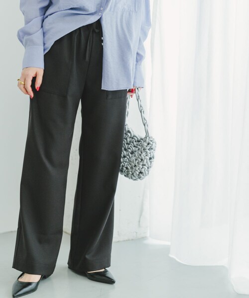 ITEMS URBANRESEARCH（アイテムズ アーバンリサーチ）の「リネンライクイージーワイドパンツ（その他パンツ・レディース・BRN/YEL/BLK/MOC・FREE）」の6枚目の写真