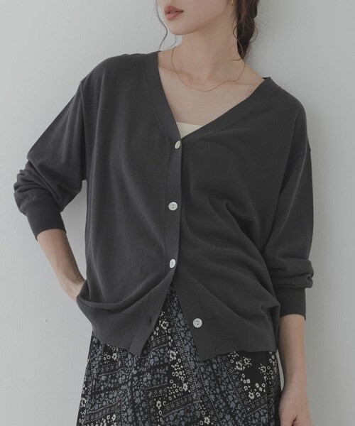 URBAN RESEARCH Sonny Label（アーバンリサーチサニーレーベル）の「『WEB限定』クールミストミディカーディガン（ニット/セーター・レディース・チャコール/L.グレー/ライムミント/ネイビー・Free）」の8枚目の写真