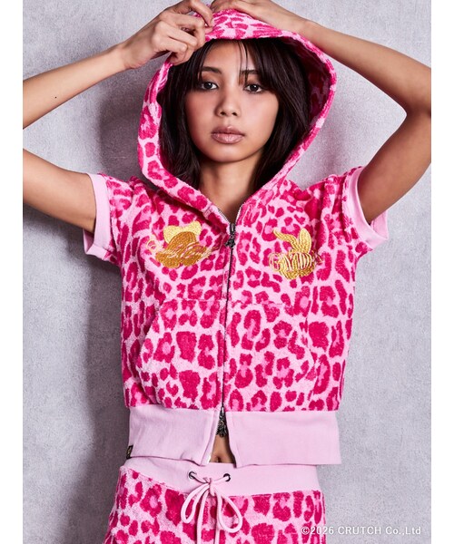 GYDA(ジェイダ)の「GYDA×GALFY leopard pileパーカー(パーカー・レディース・ブラック/ピンク/ベージュ・F)」の5枚目の写真
