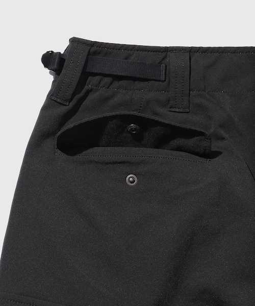 ADAM ET ROPE'（アダムエロペ）の「【nanamica/ナナミカ】ALPHADRY Field Cargo Pants（カーゴパンツ・メンズ・ブラック・30/32/34）」の9枚目の写真