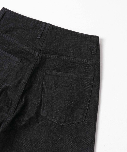 URBAN RESEARCH DOORS(アーバンリサーチドアーズ)の「ARCHI 14OZ DENIM WIDE PANTS(デニムパンツ・レディース・BEIGE/GRAY/BLACK・XS/S)」の6枚目の写真