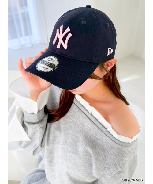 dazzlin（ダズリン）の「【MLB × New Era × dazzlin】サイドロゴキャップ（キャップ・レディース・アイボリー/ブルー/ネイビー・F）」の4枚目の写真