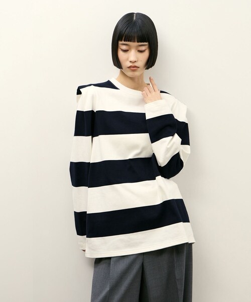 ADAM ET ROPE'(アダムエロペ)の「【PHEENY(フィーニー)】別注 Heavy weight border tucked sleeve(Tシャツ/カットソー・レディース・ネイビー/ワイン系・F)」の8枚目の写真