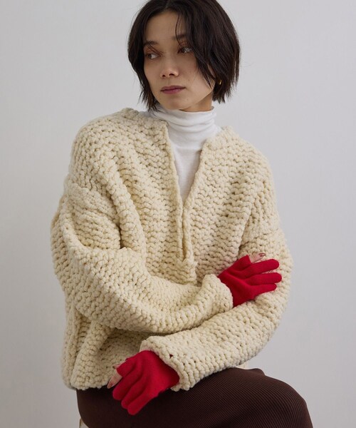ADAM ET ROPE'(アダムエロペ)の「【William Brunton(ウィリアム・ブラントン)】2PLY LONG RIB CUFF GLOVE OPEN THUMB(手袋・レディース・グレー/キナリ系/レッド系・F)」の15枚目の写真