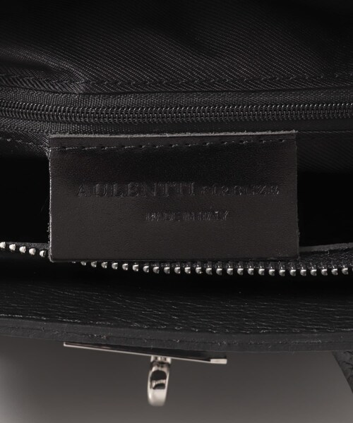 URBAN RESEARCH ROSSO（アーバンリサーチロッソ）の「AULENTTI　ベルト付バッグ（ハンドバッグ・レディース・NERO・Free）」の9枚目の写真