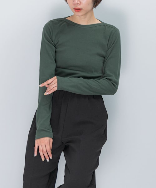 URBAN RESEARCH ROSSO（アーバンリサーチロッソ）の「GICIPI　CAVOLFIORE（Tシャツ/カットソー・レディース・Bianco/Carbone/Boscaglia・1）」の3枚目の写真