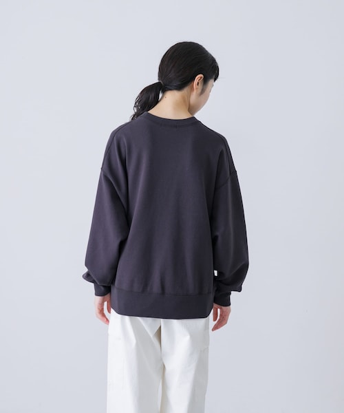 かぐれ（カグレ）の「『ユニセックス』コットンクルーネックスウェットプルオーバー（スウェット・レディース・OATMEAL/CHARCOAL/OATMEAL A/CHARCOAL A・1/2）」の6枚目の写真