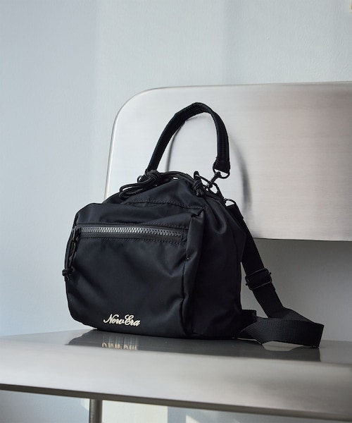 ROPE' PICNIC（ロペピクニック）の「【NEW ERA(R)/ニューエラ別注】2WAY DRAWSTRING POUCH（ショルダーバッグ・レディース・ブラック・F）」の3枚目の写真