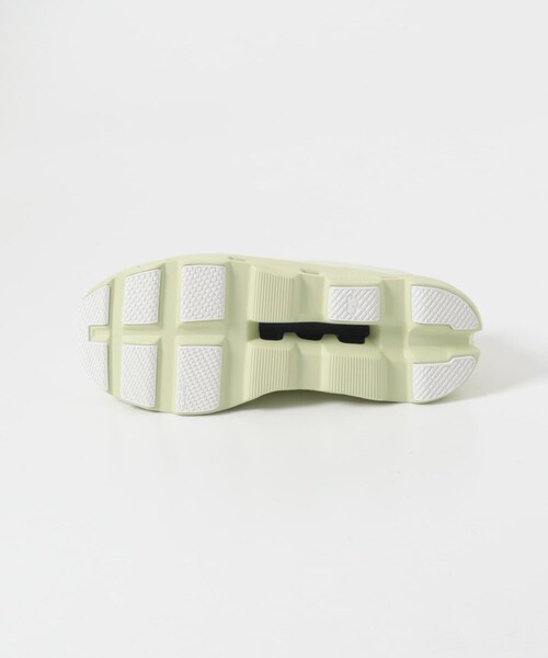URBAN RESEARCH DOORS(アーバンリサーチドアーズ)の「On CLOUD MONSTER VOID(スニーカー・レディース・LINEN・23.5/24/24.5/25/25.5)」の6枚目の写真