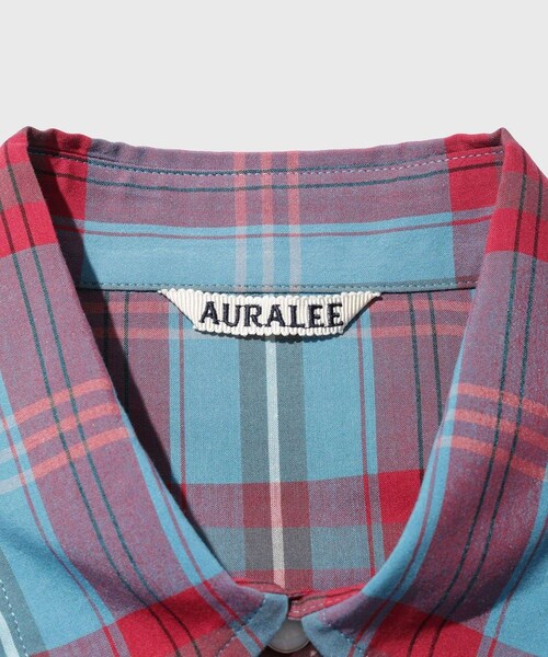 ADAM ET ROPE'(アダムエロペ)の「【AURALEE/オーラリー】HIGH TWIST COTTON SILK CHECK SHIRT(シャツ/ブラウス・メンズ・ブルー系/ピンク・3/4/5)」の14枚目の写真