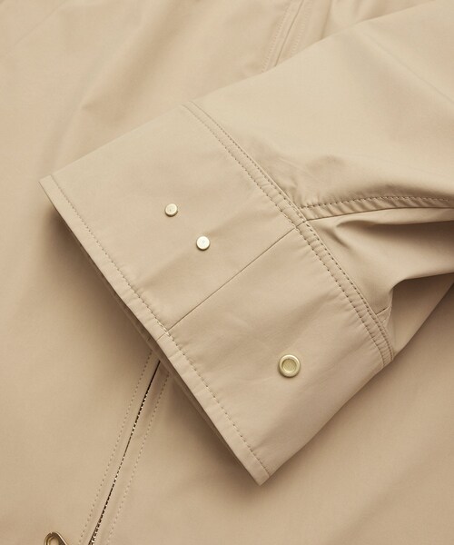 ROPE'（ロペ）の「【Mizuno for ROPE'】ギャザーミドルブルゾン（ブルゾン・レディース・ブラック/ベージュ・36/38）」の10枚目の写真