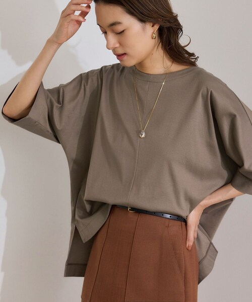 ROPE'(ロペ)の「【洗える・ナノシア加工】スムース半袖 Aラインカットソー(Tシャツ/カットソー・レディース・ブラック/グレー/オフホワイト・F)」の9枚目の写真