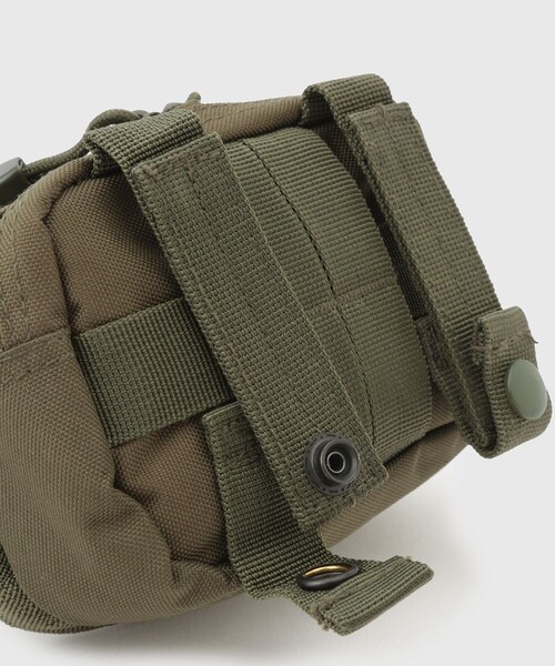 ADAM ET ROPE'（アダムエロペ）の「【elephant TRIBAL fabrics/エレファントトライバルファブリクス】Back in the Pouch（ショルダーバッグ・メンズ・ブラック/カーキ・F）」の21枚目の写真