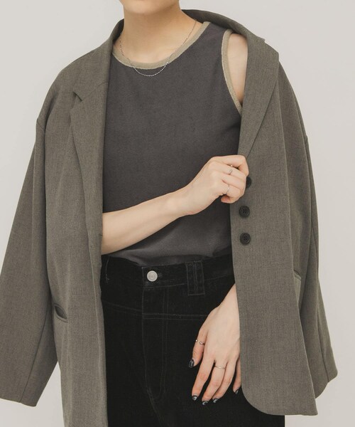 KBF（ケイビーエフ）の「バイカラーパイルタンク（タンクトップ・レディース・BEIGE/BROWN/CHARCOAL・One）」の5枚目の写真