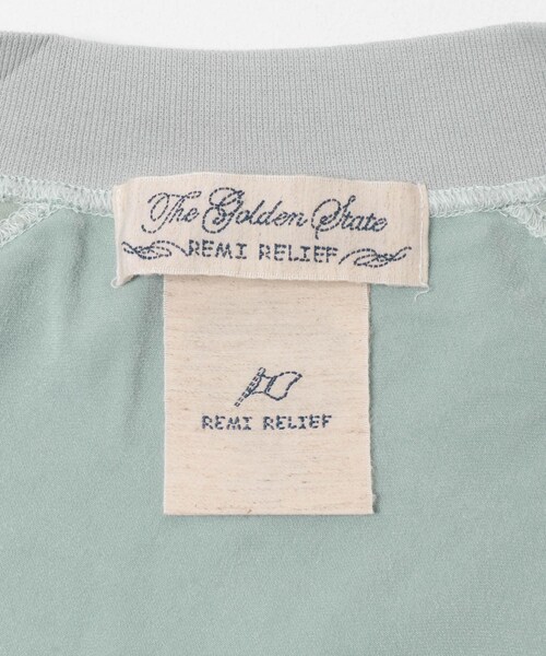 URBAN RESEARCH(アーバンリサーチ)の「REMI RELIEF エコスウェードラグランZIP JACKET(ブルゾン・レディース・GRAGE/SAX・S)」の18枚目の写真