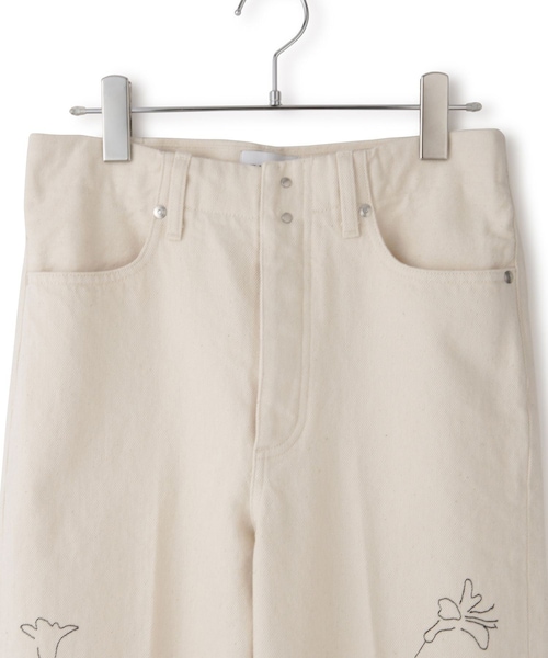 ADAM ET ROPE'（アダムエロペ）の「【J'aDoRe・一部店舗限定】【TANAKA（タナカ）】THE JEAN TROUSERS（デニムパンツ・レディース・ホワイト系・25/26/27/28）」の22枚目の写真