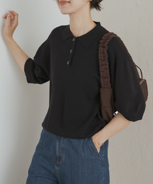 URBAN RESEARCH DOORS(アーバンリサーチドアーズ)の「ニットポロシャツ(ポロシャツ・レディース・BLACK/CHARCOAL/Y.KHAKI・M)」の1枚目の写真