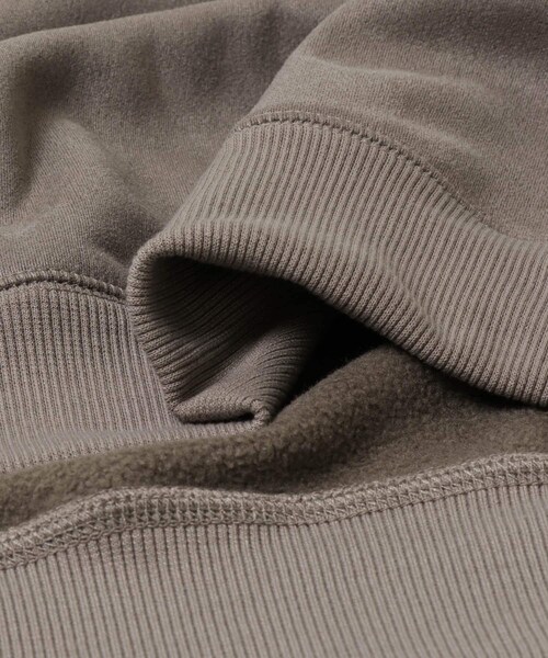 SENSE OF PLACE by URBAN RESEARCH（センスオブプレイスバイアーバンリサーチ）の「フェイクスエードクルーネックスウェット（スウェット・メンズ・GRAY/CHARCOAL/D.BROWN/GREIGE・M/L）」の19枚目の写真