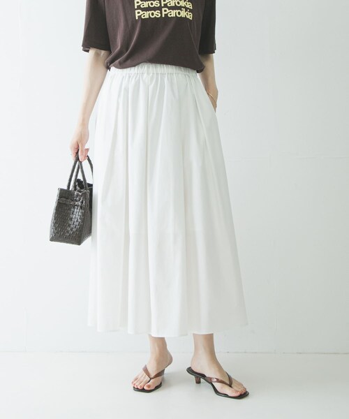 URBAN RESEARCH（アーバンリサーチ）の「撥水ギャザーボリュームスカート（スカート・レディース・OFF WHITE/BLACK・Free）」の6枚目の写真