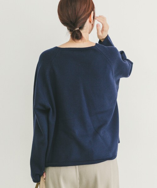 ITEMS URBANRESEARCH（アイテムズ アーバンリサーチ）の「『洗濯可』クルーネックラグランニット（ニット/セーター・レディース・GRY/L.PNK/NVY/BEG/RED・Free）」の21枚目の写真