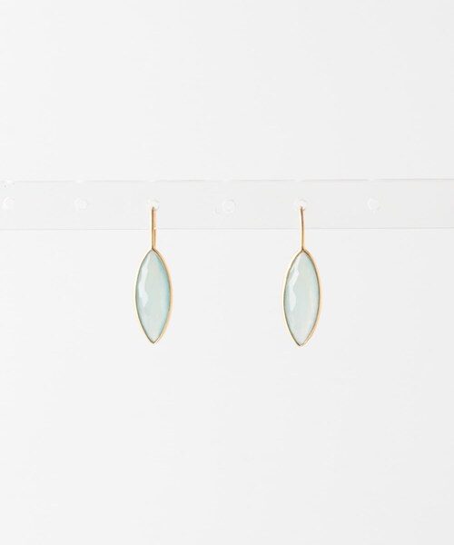 URBAN RESEARCH（アーバンリサーチ）の「LA SOEUR　マーキスフックピアス（ピアス（両耳用）・レディース・ルチルクォーツ/スモーキークォーツ/ラピスラズリ/ピーチムーン/シーブルー・-）」の3枚目の写真