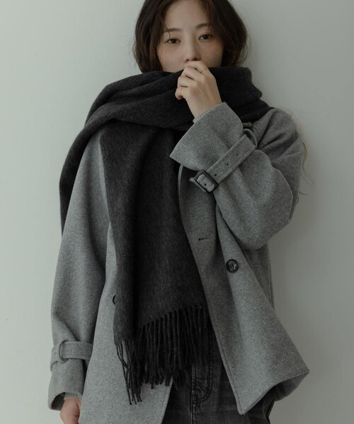 URBAN RESEARCH Sonny Label（アーバンリサーチサニーレーベル）の「大判ウールストール（マフラー・レディース・チャコール/Lグレー/ベージュ/ボルドー・One）」の11枚目の写真