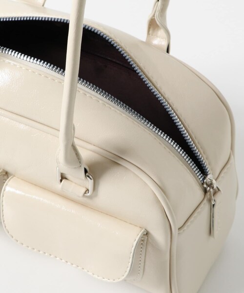 URBAN RESEARCH ROSSO（アーバンリサーチロッソ）の「ヴィンテージライクボストンバッグ（ボストンバッグ・レディース・OFFWHITE/SAX/BLACK・-）」の7枚目の写真