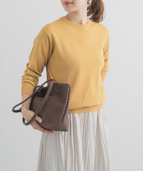 URBAN RESEARCH DOORS（アーバンリサーチドアーズ）の「オーガニックコットンクルーネックプルオーバー（ニット/セーター・レディース・OFF/YELLOW/BLUE・Free）」の3枚目の写真