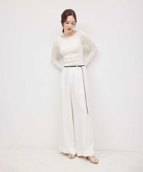 ROPE'(ロペ)の「コットンシルク丸胴テレコカップ付き長袖カットソー(Tシャツ/カットソー・レディース・ブラック/オフホワイト/ワイン・F)」の6枚目の写真